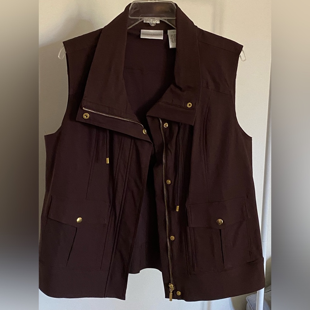 Draper’s & Damon’s Stretch Brown Vest Size L EUC